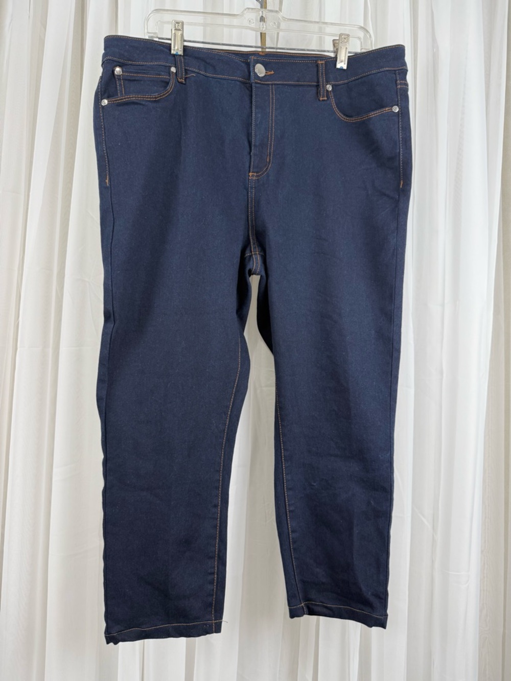 Tahari Capri Jeans 18W Dark Wash Mid Rise Stretch Denim Cropped